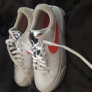 Women's Court Legacy Lift Platform Sneaker